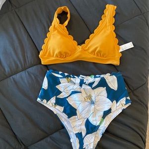 Cupshe Yellow and Floral V-Neck Scalloped Bikini